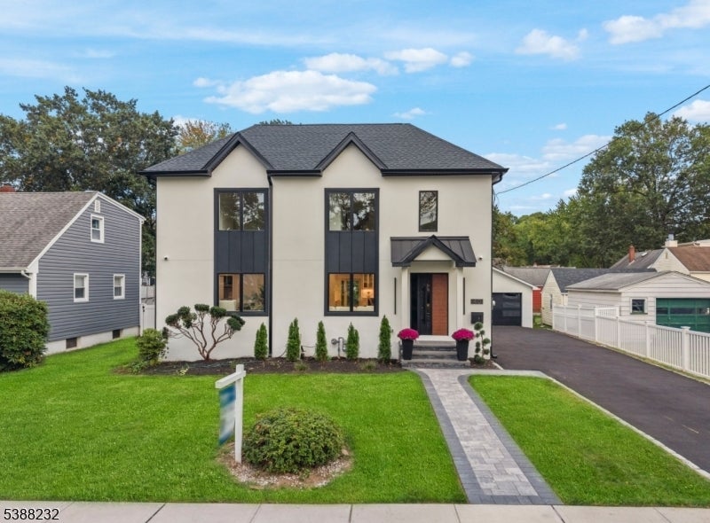 Photo of Listing #3989841