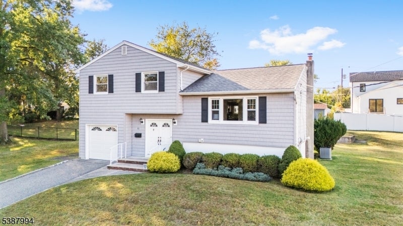 Photo of Listing #3989878