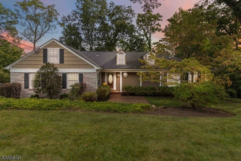 Photo of Listing #3990242