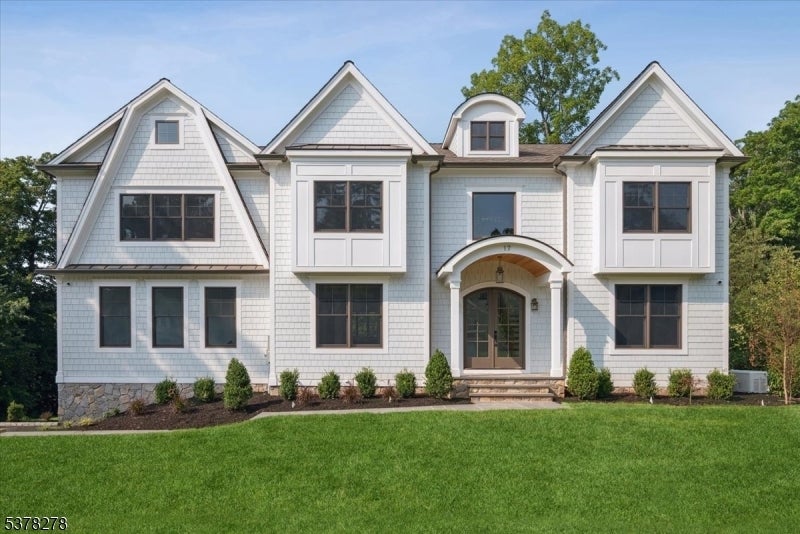 Photo of Listing #3990294
