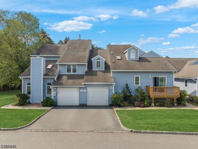 Photo of Listing #3990363