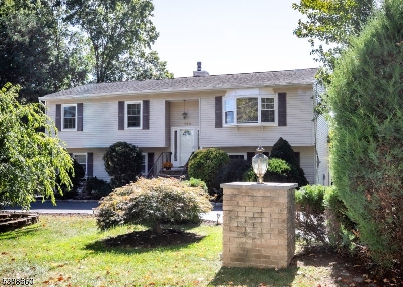 Photo of Listing #3990377