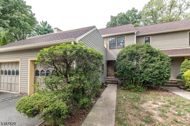 Photo of Listing #3990559