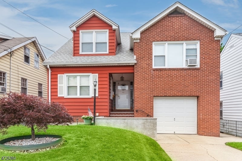Photo of Listing #3990704