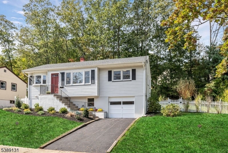 Photo of Listing #3990715