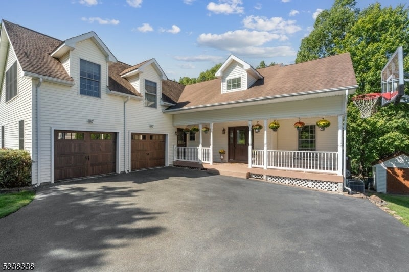 Photo of Listing #3990726