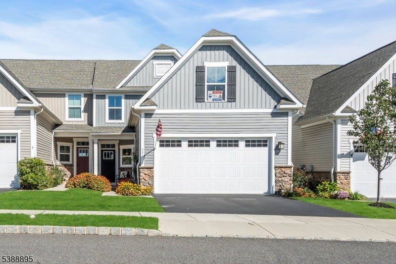 Photo of Listing #3990735
