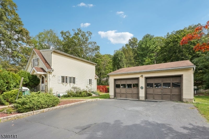 Photo of Listing #3990778