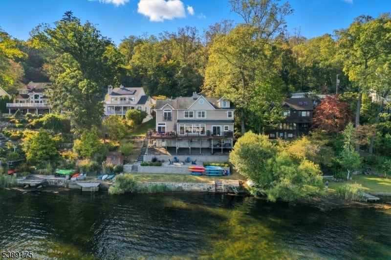 Photo of Listing #3990871