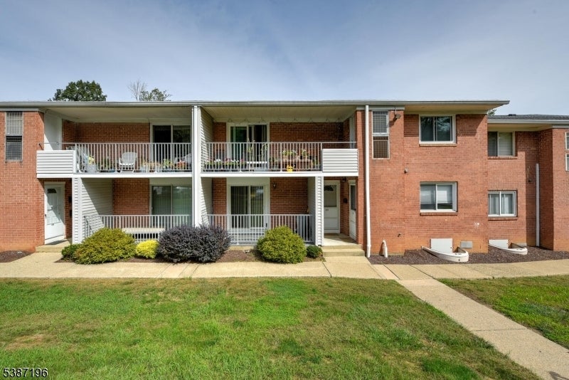 Photo of Listing #3990872