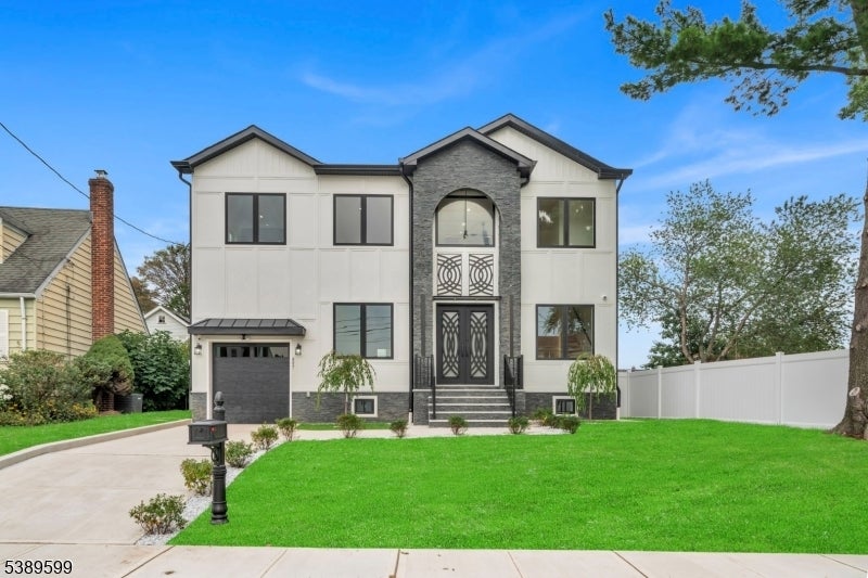 Photo of Listing #3991109
