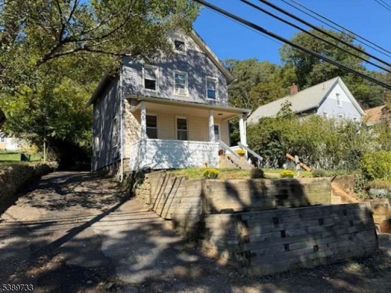 Photo of Listing #3991166