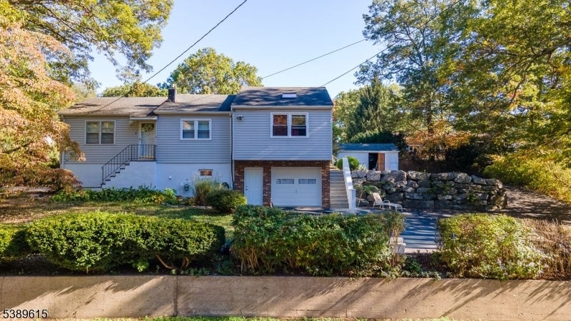 Photo of Listing #3991261