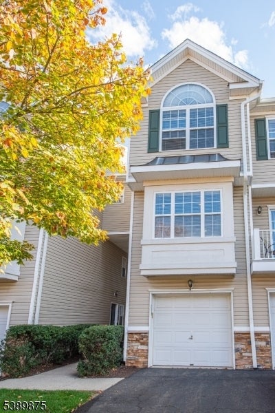 Photo of Listing #3991298