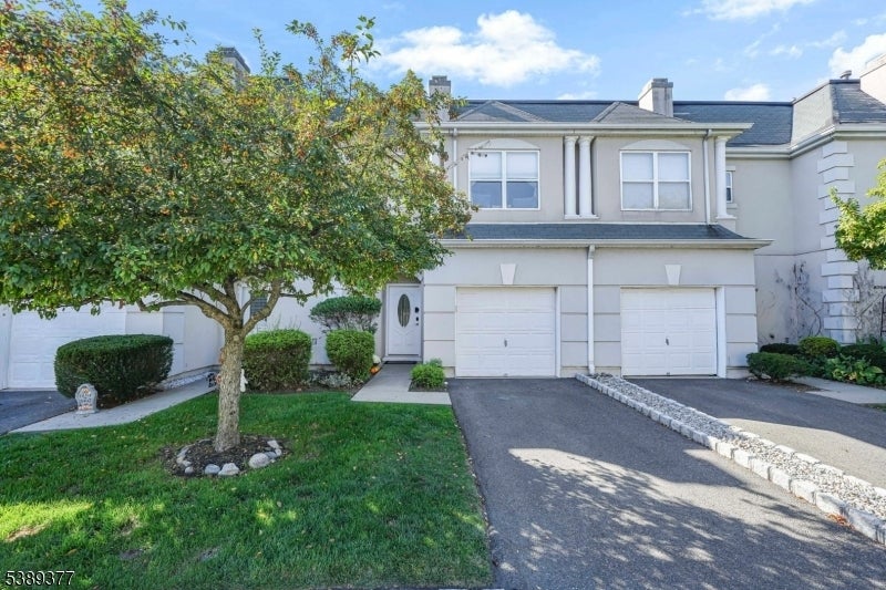 Photo of Listing #3991305