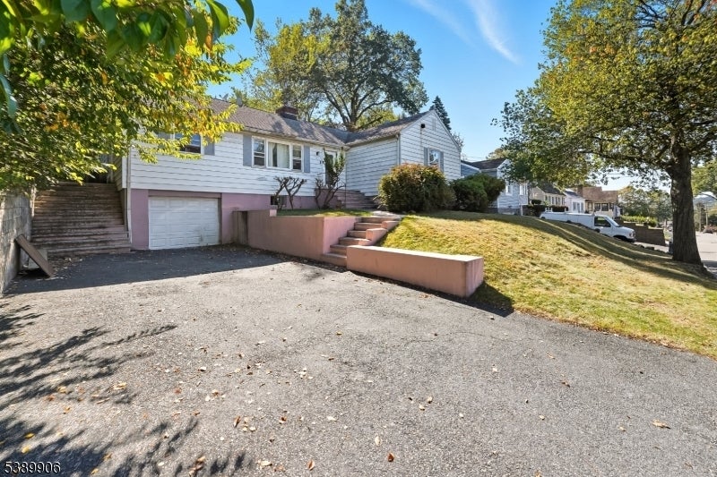 Photo of Listing #3991313