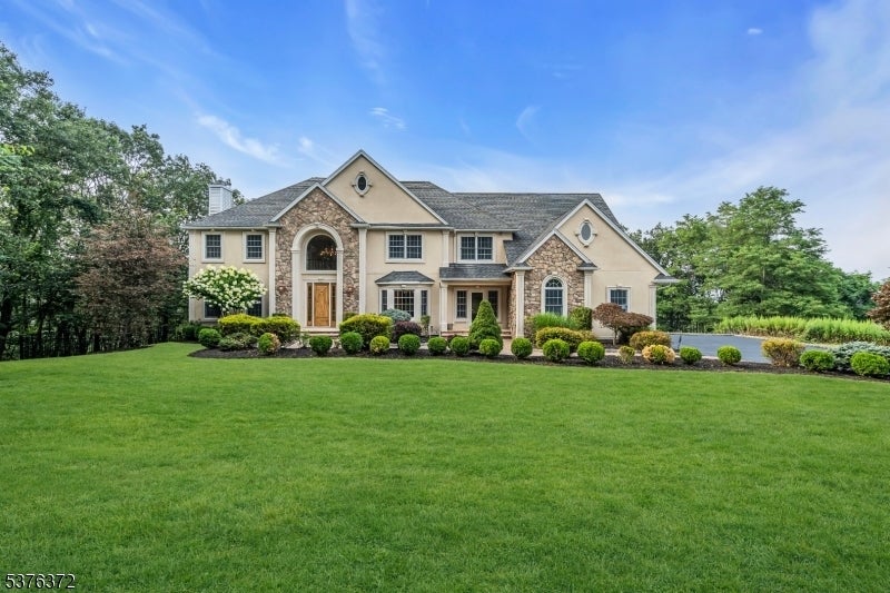 Photo of Listing #3991365