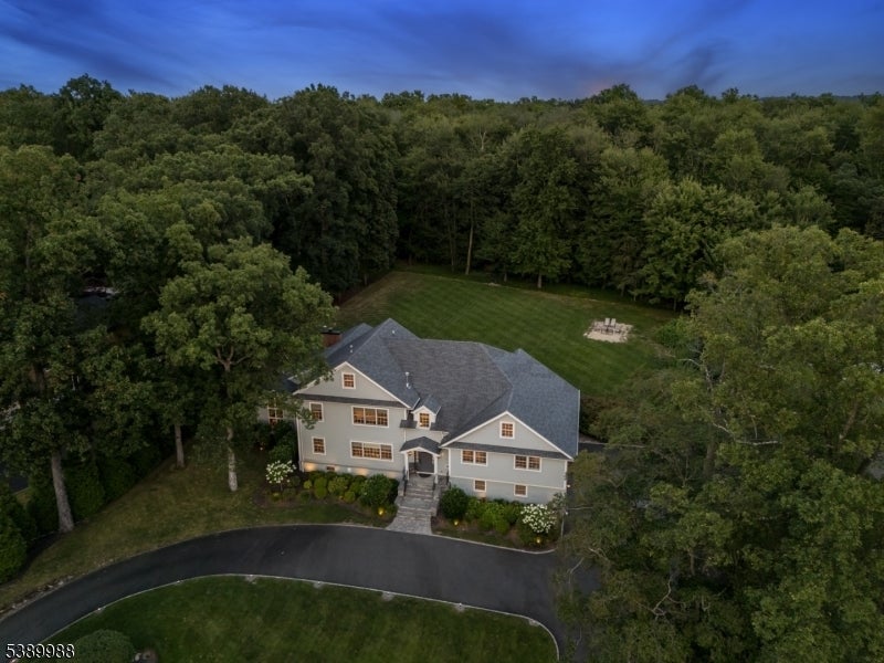 Photo of Listing #3991404