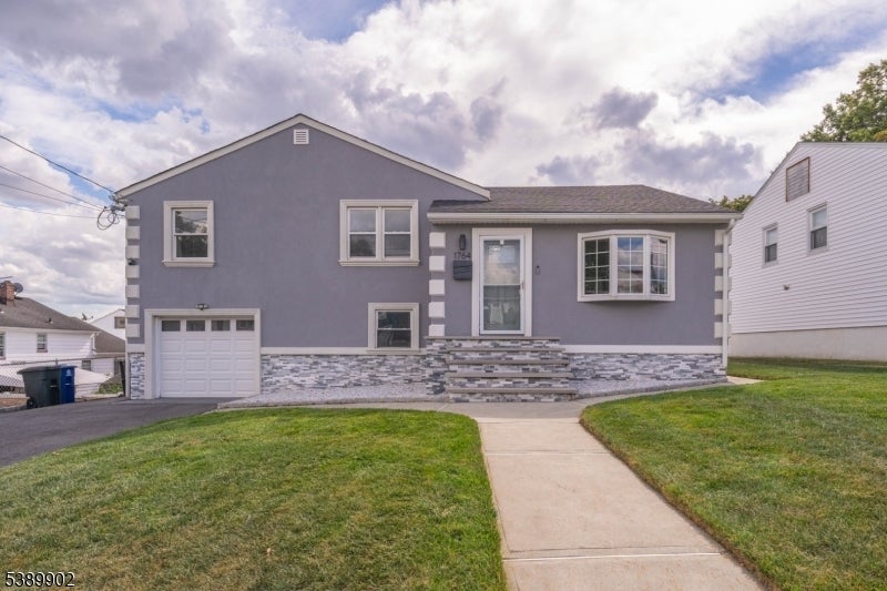 Photo of Listing #3991446