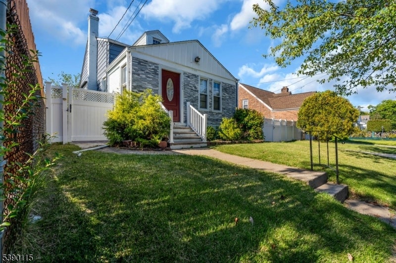 Photo of Listing #3991504