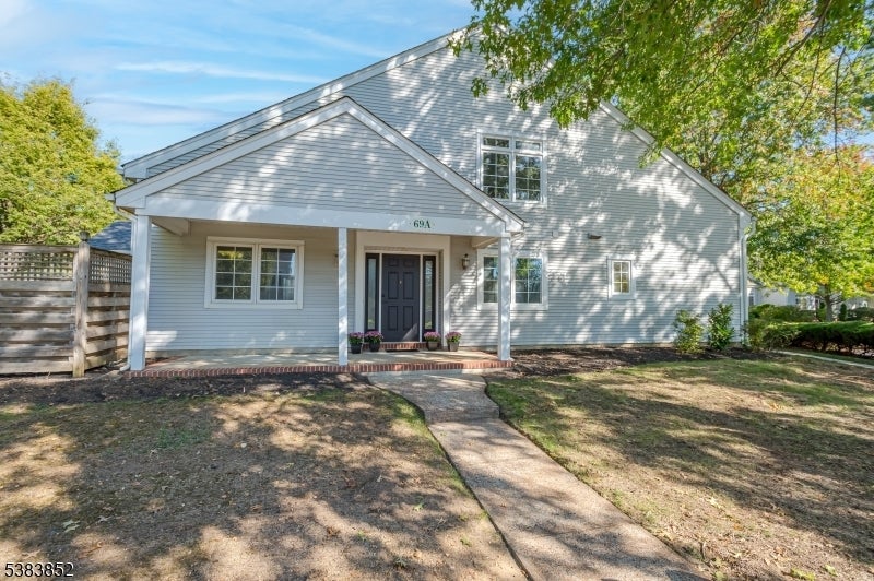 Photo of Listing #3991809