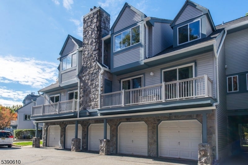 Photo of Listing #3992036