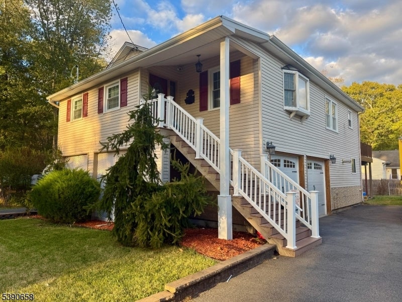 Photo of Listing #3992054