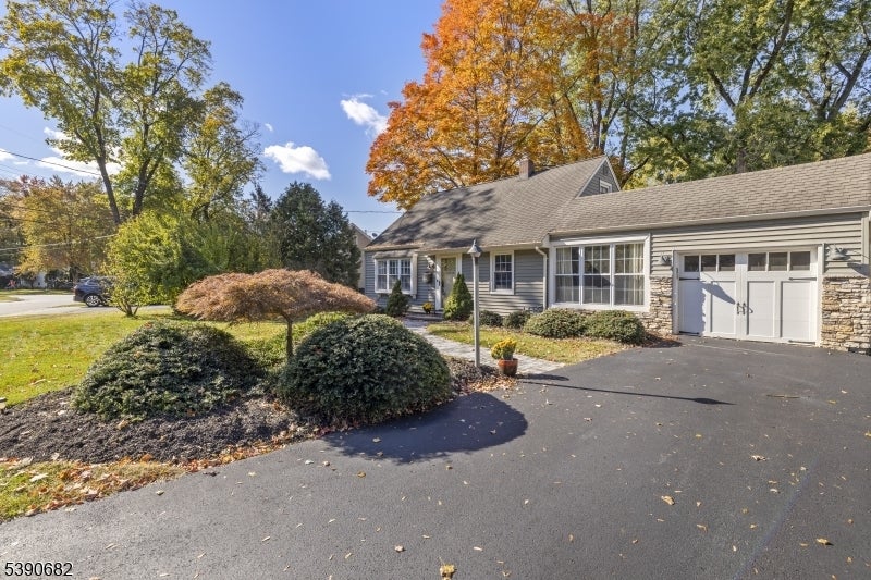 Photo of Listing #3992217