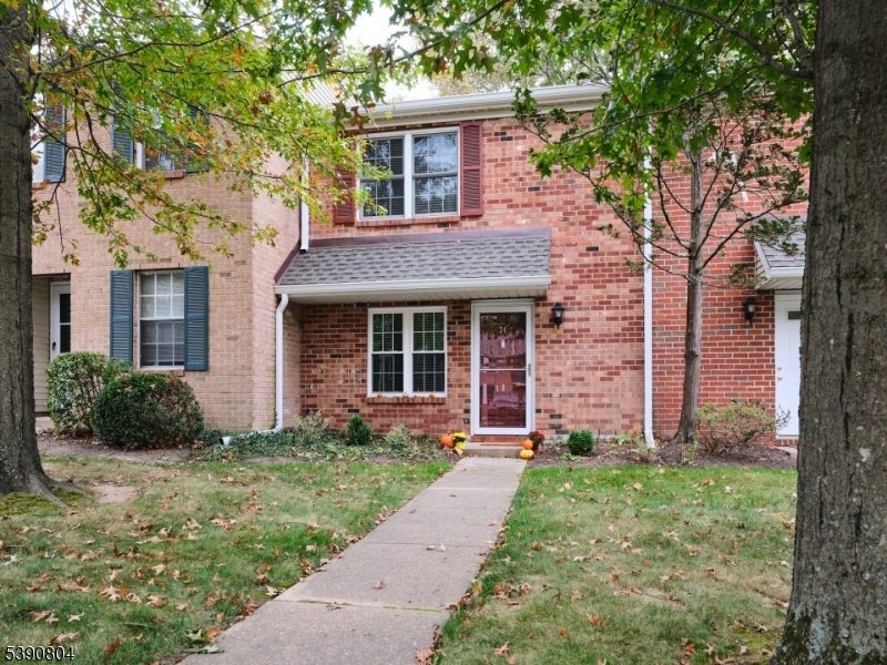 Photo of Listing #3992218