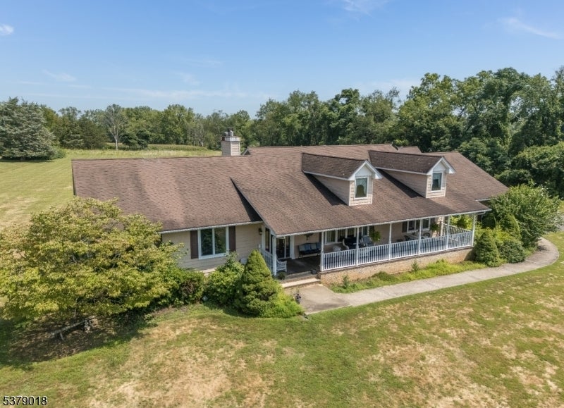 80 Deer Hill Road, Tewksbury Twp.