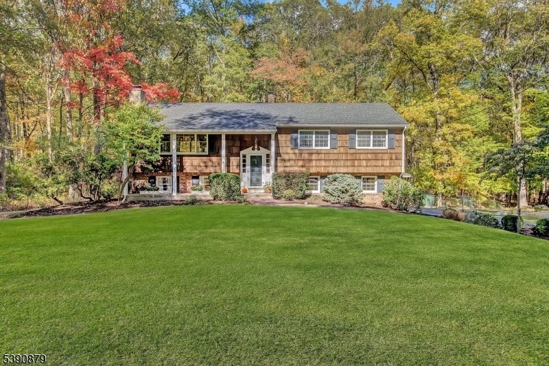 Photo of Listing #3992243