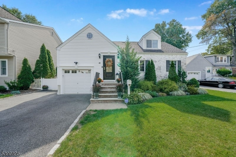 Photo of Listing #3992252