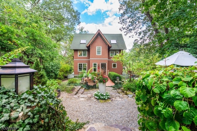 Photo of Listing #3992387