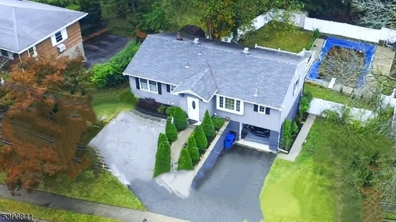 Photo of Listing #3992396