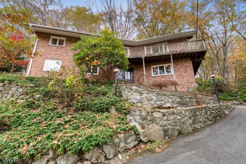 Photo of Listing #3992700