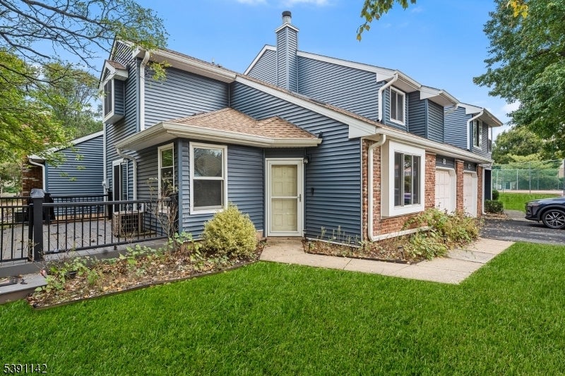 Photo of Listing #3992723