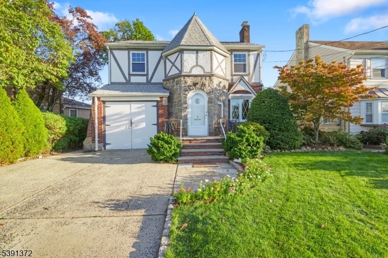 Photo of Listing #3992777