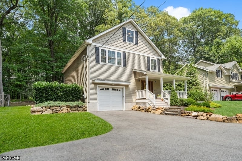 Photo of Listing #3992862