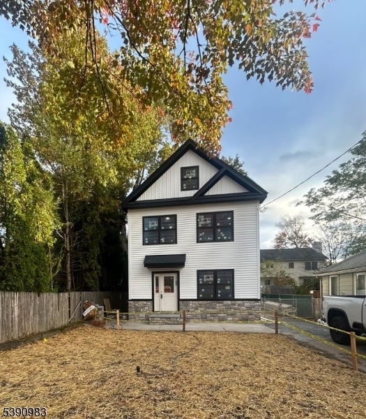 Photo of Listing #3992864