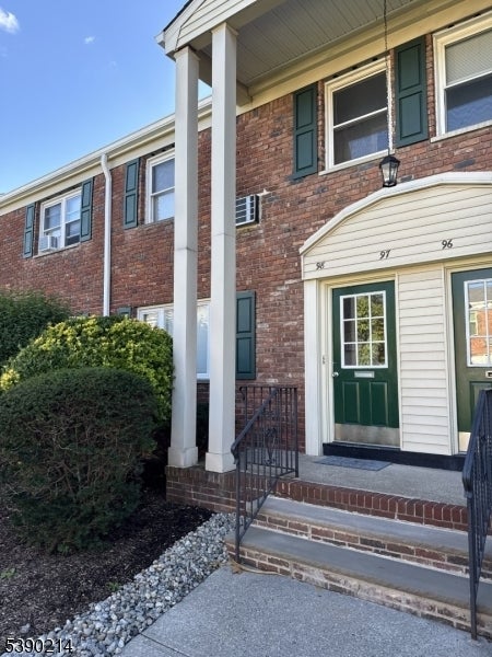 Photo of Listing #3992946