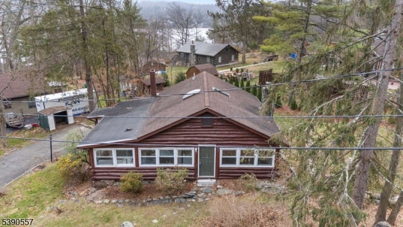 Photo of Listing #3993149