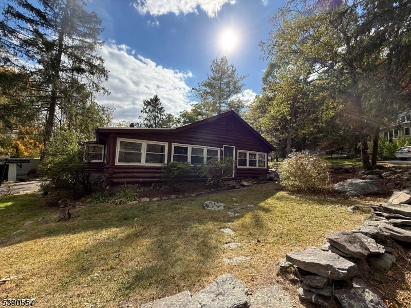 Photo of Listing #3993149