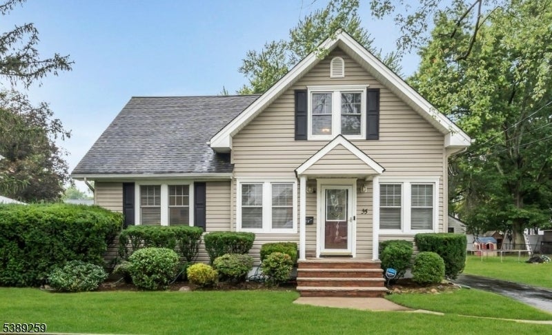 Photo of Listing #3993192