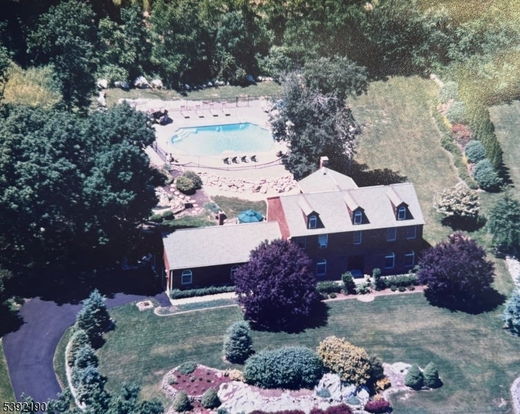 Photo of Listing #3993358