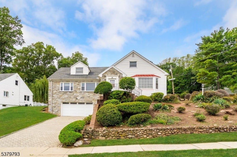 Photo of Listing #3993798