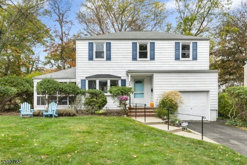 Photo of Listing #3993917