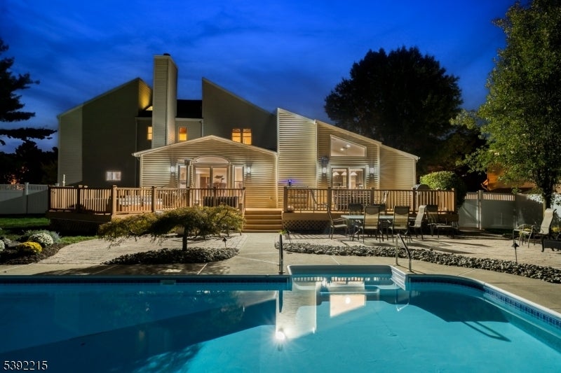 Photo of Listing #3993989