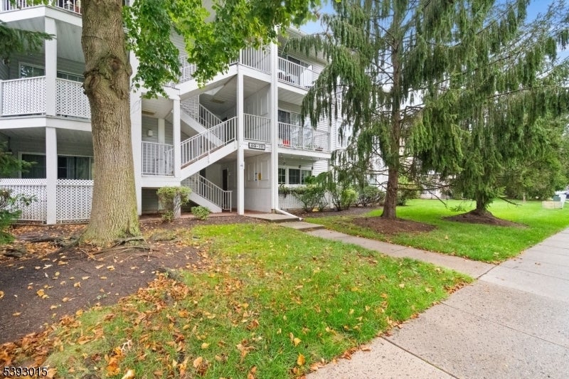 Photo of Listing #3994032