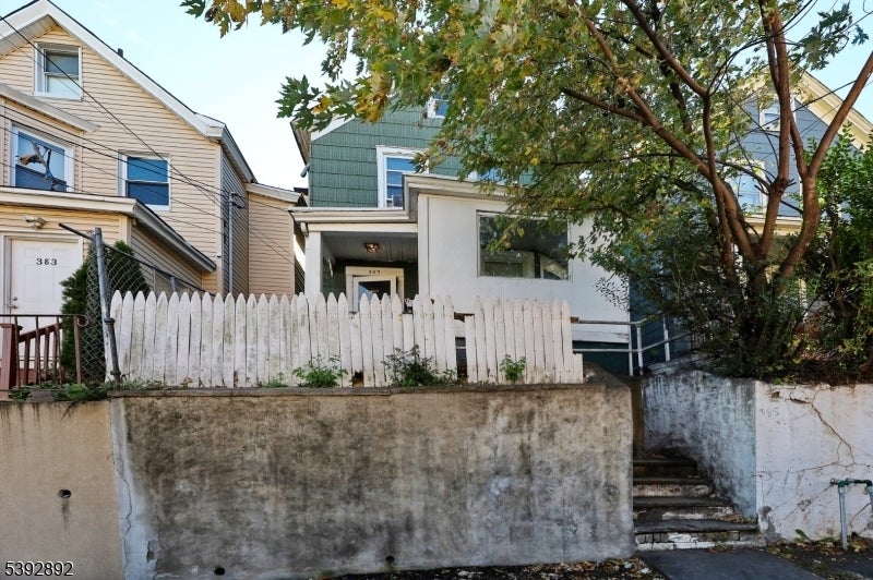 Photo of Listing #3994148