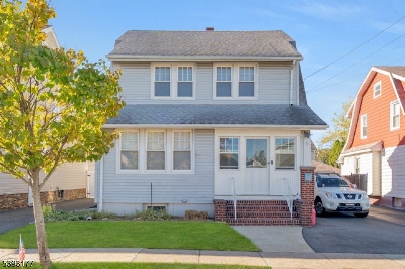 Photo of Listing #3994181